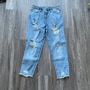 Boyfriend Distressed Jeans